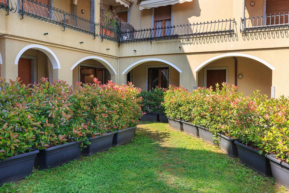 Emerald Suites Stresa Exterior foto